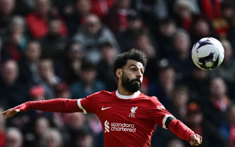 صلاح يضع ليفربول في الصدارة بانتظار موقعة سيتي وأرسنال