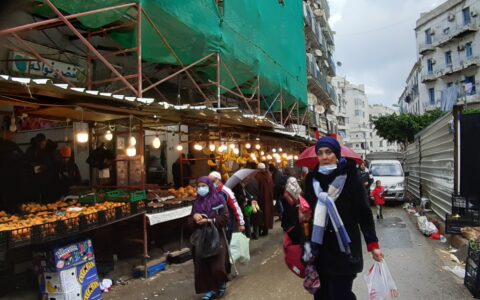 الجزائر في مواجهة الغلاء: سبعة تدابير عاجلة وأسئلة حول جذور التضخم