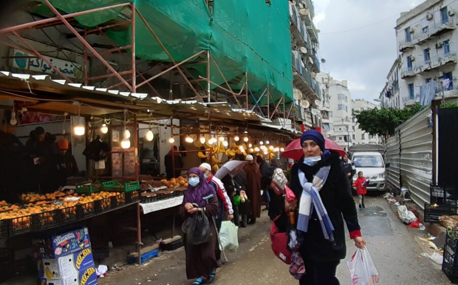 الجزائر في مواجهة الغلاء: سبعة تدابير عاجلة وأسئلة حول جذور التضخم
