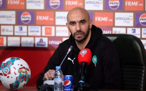 انتقادات وإشاعات تطاله.. مدرب منتخب المغرب وليد الركراكي تحت الضغط